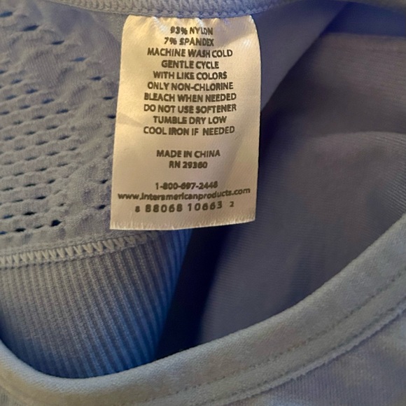 NWT- DIP BRAND - Blue yoga top “Wicking” “Color Run Women Active” Size: Small - Picture 11 of 11